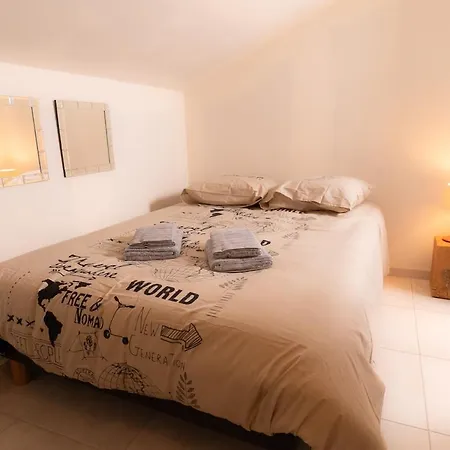 ヴィラ La Gazelle, Sur Les Hauteurs