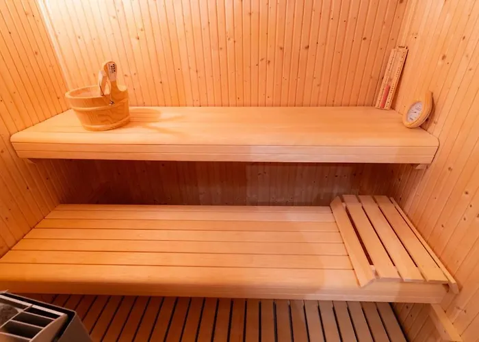 ヴィラ La Gazelle, Sur Les Hauteurs ミヨー