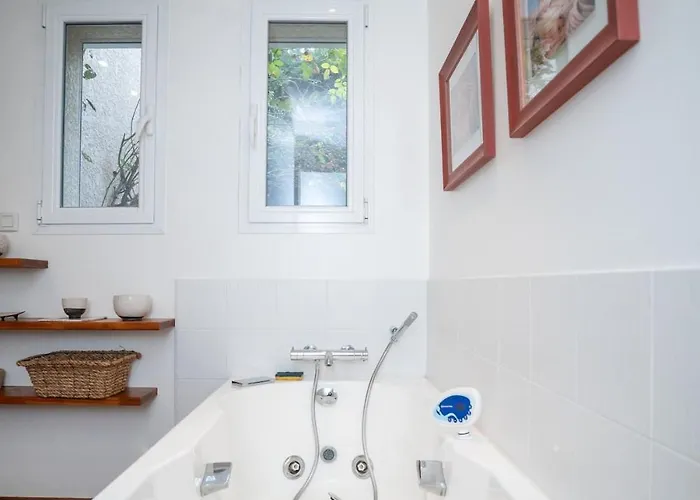 ヴィラ La Gazelle, Sur Les Hauteurs ミヨー